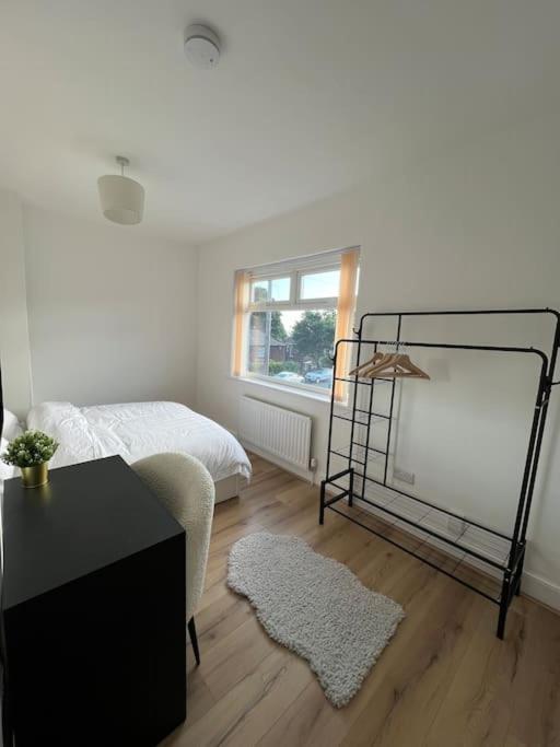 Whole House Modern Two Bedroom In Newcastle - Free Parking Экстерьер фото