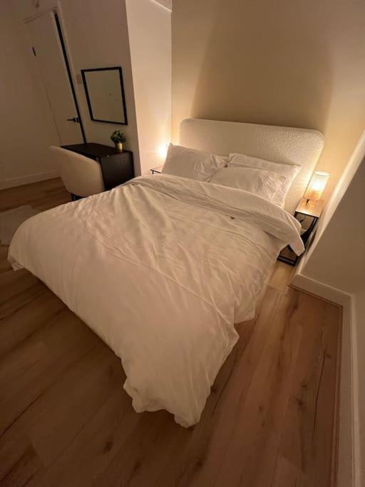 Whole House Modern Two Bedroom In Newcastle - Free Parking Экстерьер фото